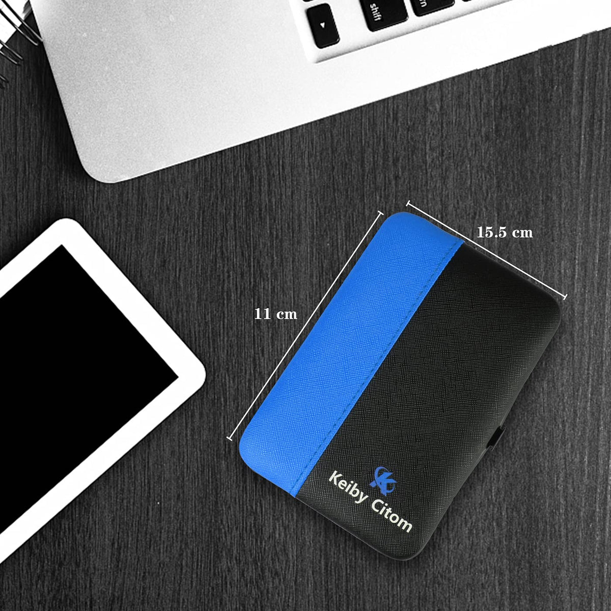 Keiby Citom gift-ready packaging enhances presentation for a premium grooming set.
