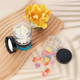 Keketin black lids for secure, travel-ready 4oz jars.