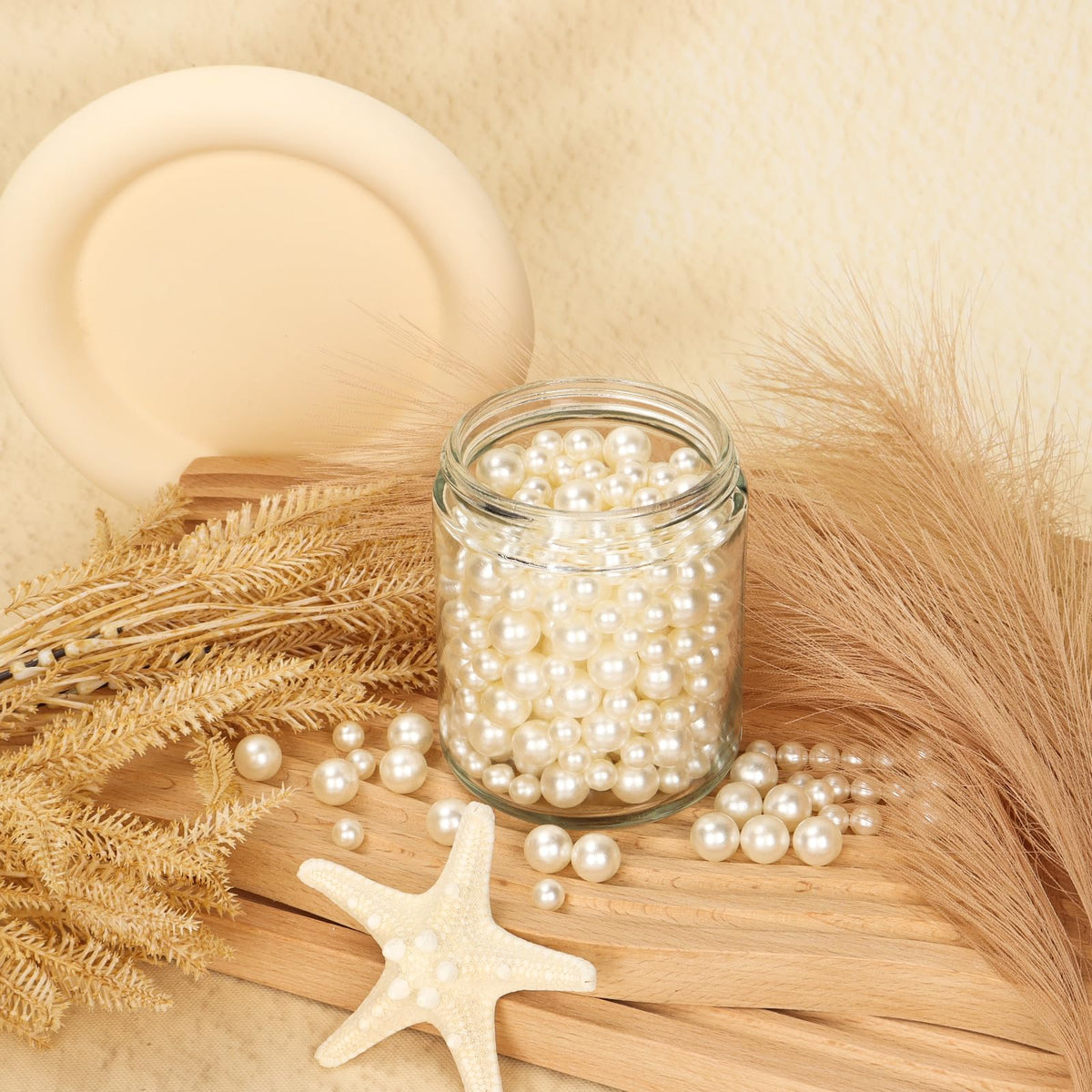Keketin travel-friendly, durable glass jars for cosmetics on the go