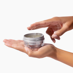 Kenra Clear Paste 20 bottle cap open reveals smooth, creamy formula.