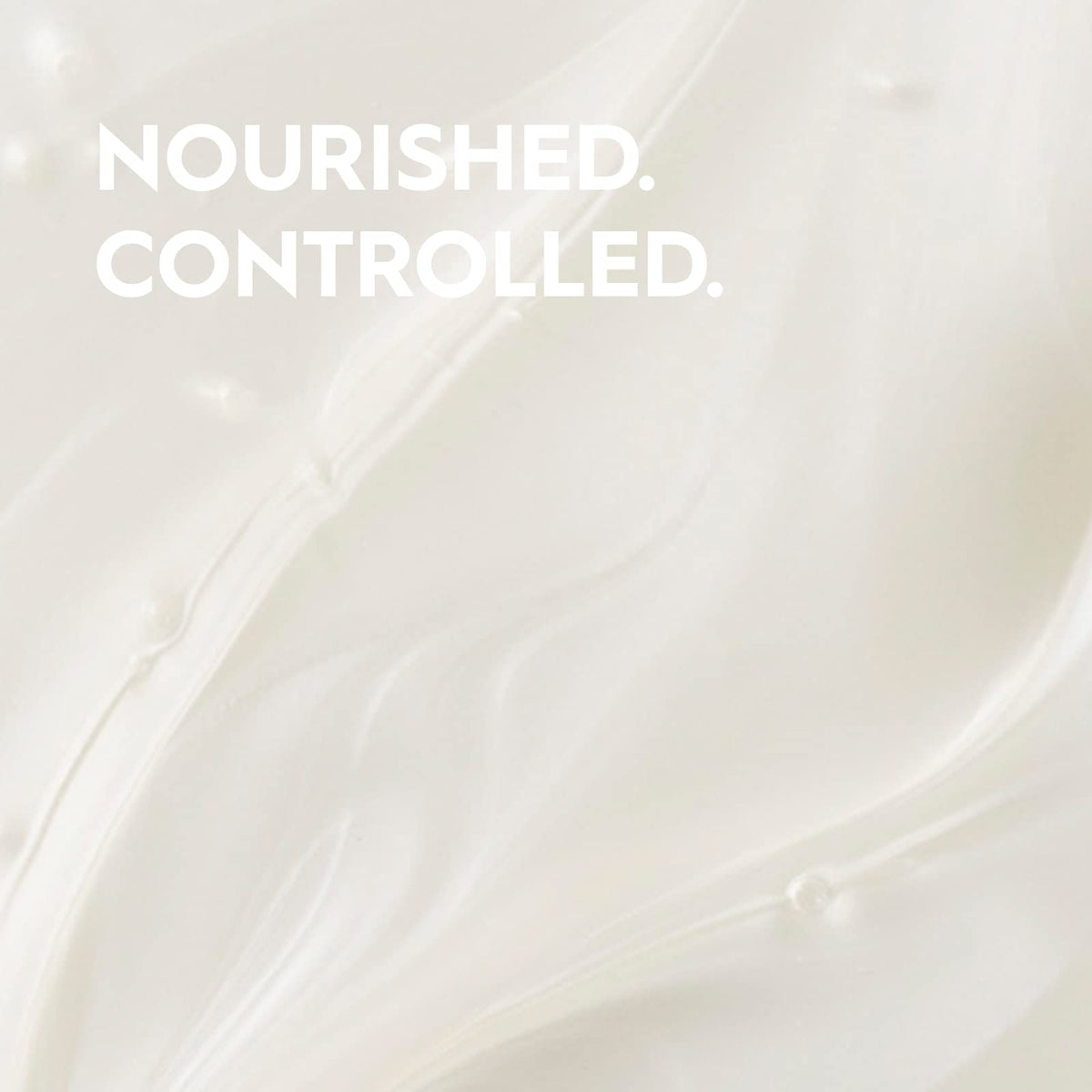 KERASILK Smoothing Shampoo hair texture soft close-up