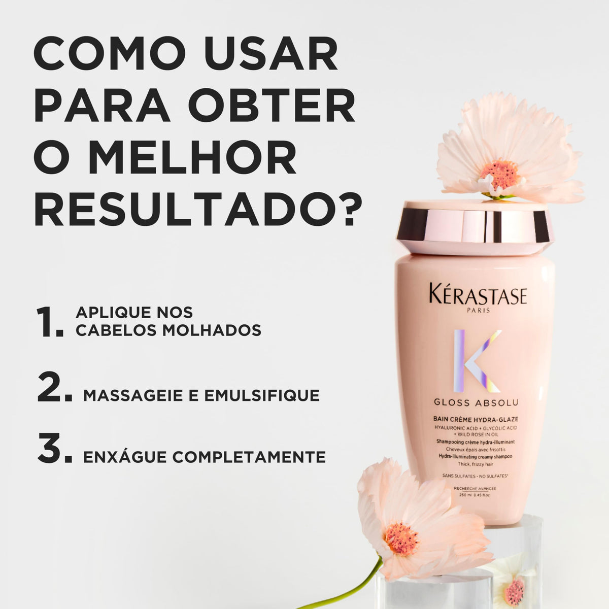 Creamy foam lathers through hair, delivering hydration and smoothness