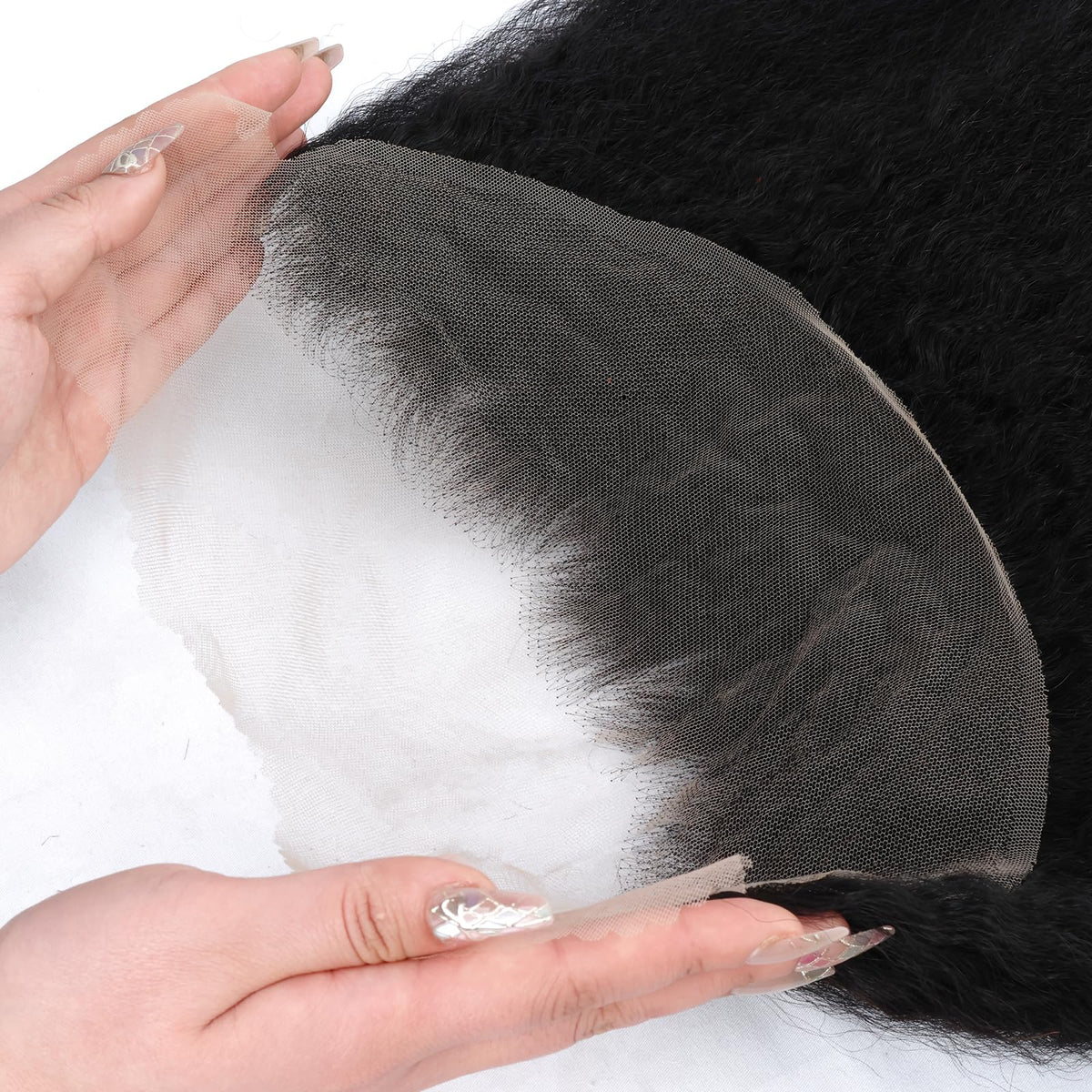 Kerriana breathable closure cap ensures comfortable wear