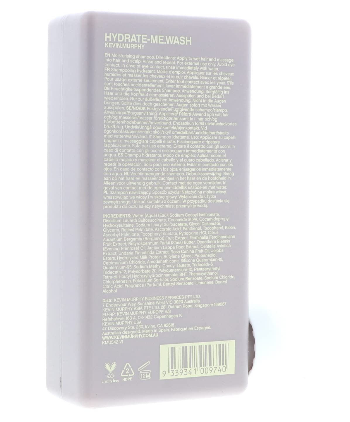 Hair appears shiny and hydrated after using Hydrate Me Wash
