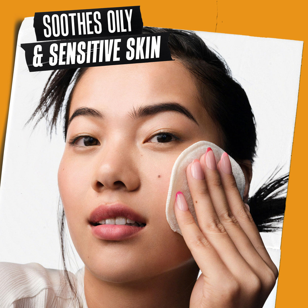 Kiehl's Calendula Toner label close-up highlighting fragrance-free and alcohol-free formula.