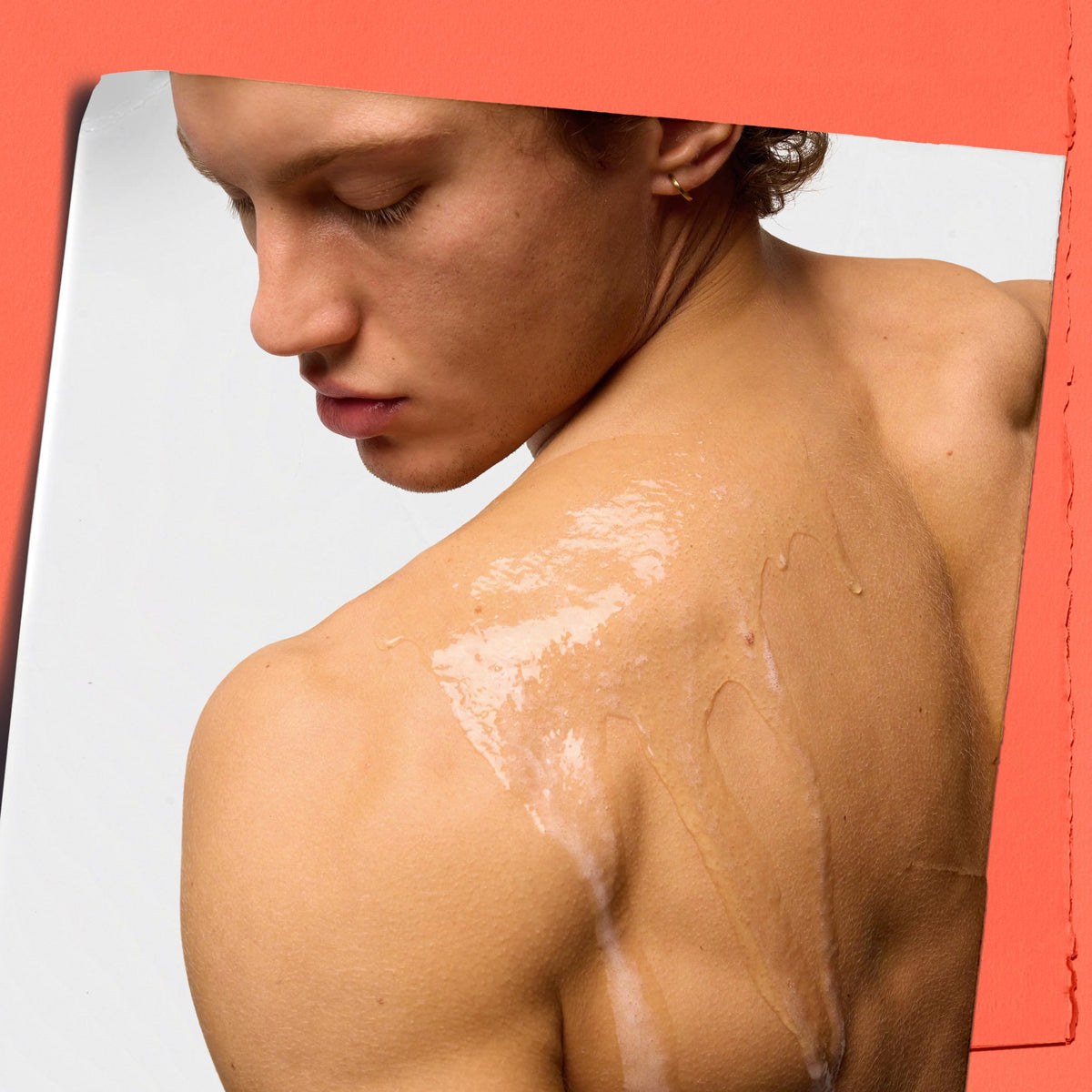 Hands apply Kiehl's Grapefruit cleanser for a smooth, refreshed skin feel.