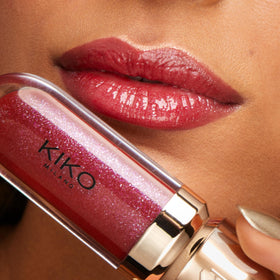 KIKO Milano 3d Hydra Lipgloss 46 rose-gold detailing adds a premium touch to every look.