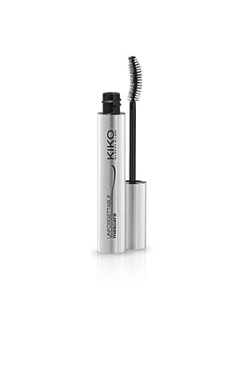 Kiko Milano Olive Ester nourishment leaves lashes soft, flexible and lustrous.