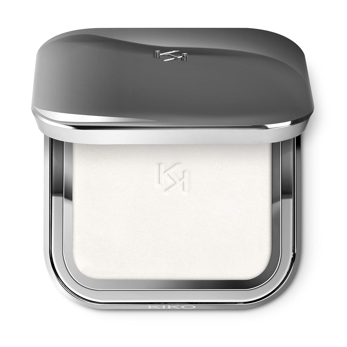 KIKO Milano Universal Veil powder compact delivers a smooth matte finish for all skin types.