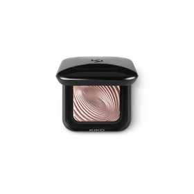 Kiko Milano Water Eyeshadow 06 packaging showcases a sleek design for easy travel.