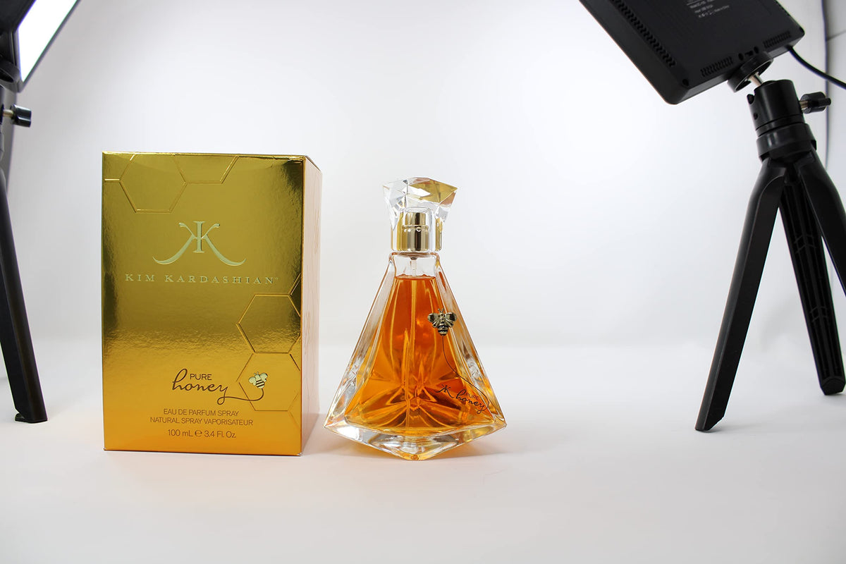 Kim Kardashian Pure Honey 3-4oz spray product shot for everyday use.