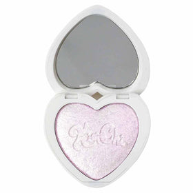 KimChiChic Pearl Gone Wild highlighter compact adds a pearlescent glow to the face