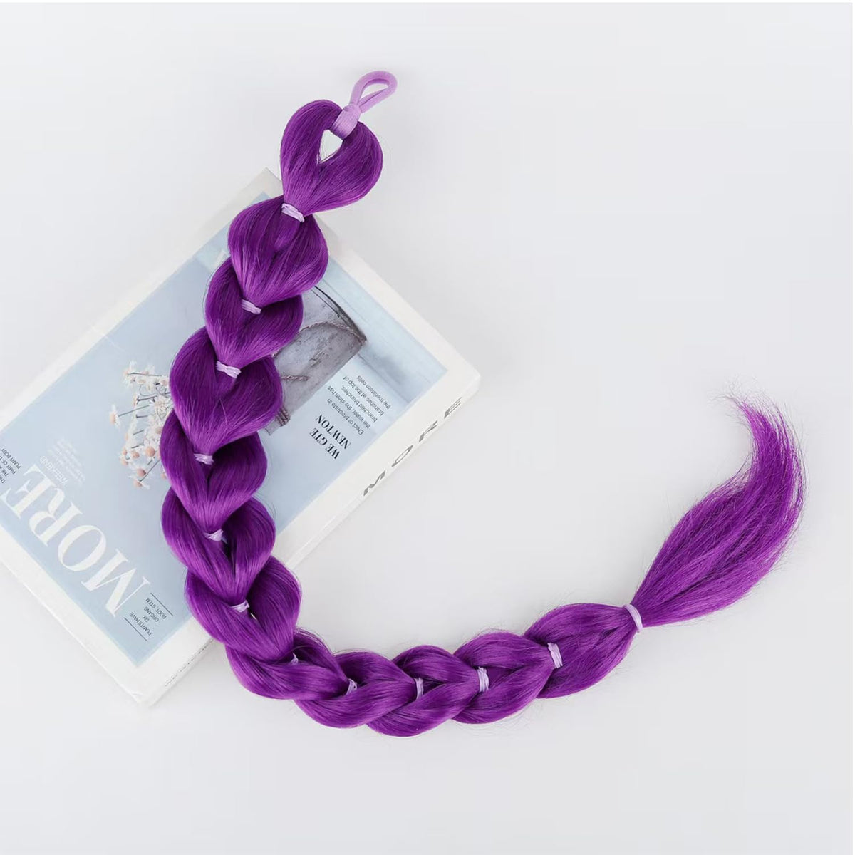Kintama pre-braided ponytail detail for instant style
