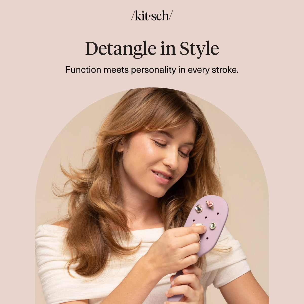 KitschPop Paddle Brush delivers even tension for smoother detangling