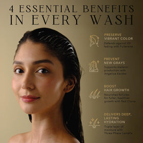 KIWABI Root Vanish hair strands close-up showing hydration and smoothness.