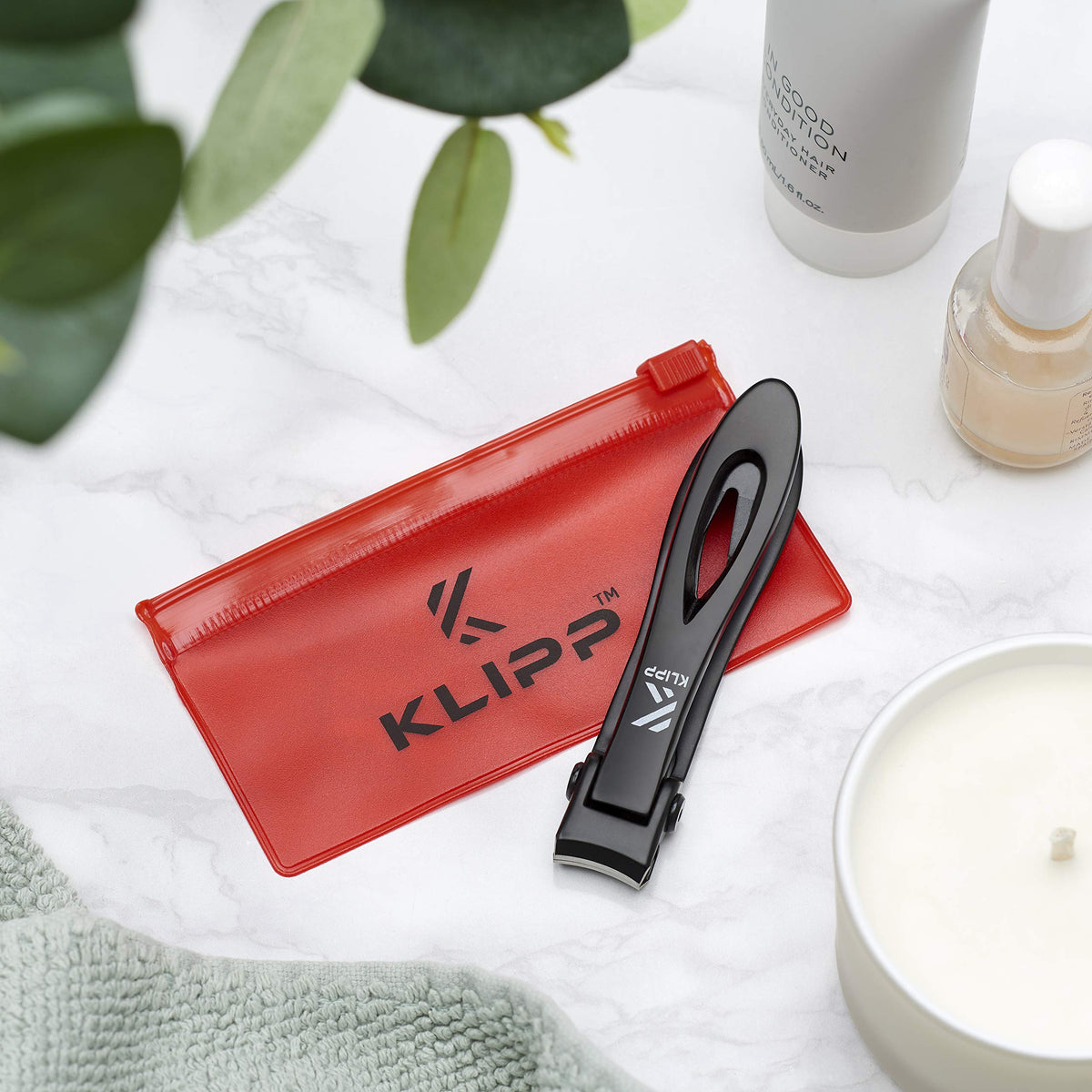 KLIPP thick-nail cutting-action ensures efficient nail removal with minimal snag.