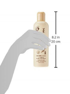 Komenuka Bijin hair treatment conditioner tube illustrating smoothing benefits