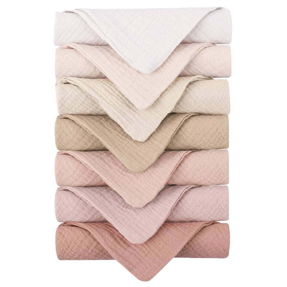 Konssy soft cotton face wash cloth close-up shows plush two-layer muslin texture for gentle cleansing.