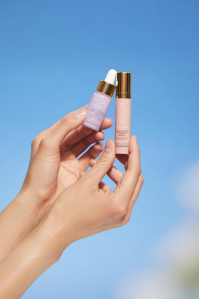 Acai stem cells, noni fruit, and rosehip oil nourish the skin.