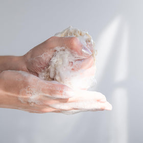 KORRES Guava Mango fragrance close-up highlighting tropical notes for an uplifting shower.