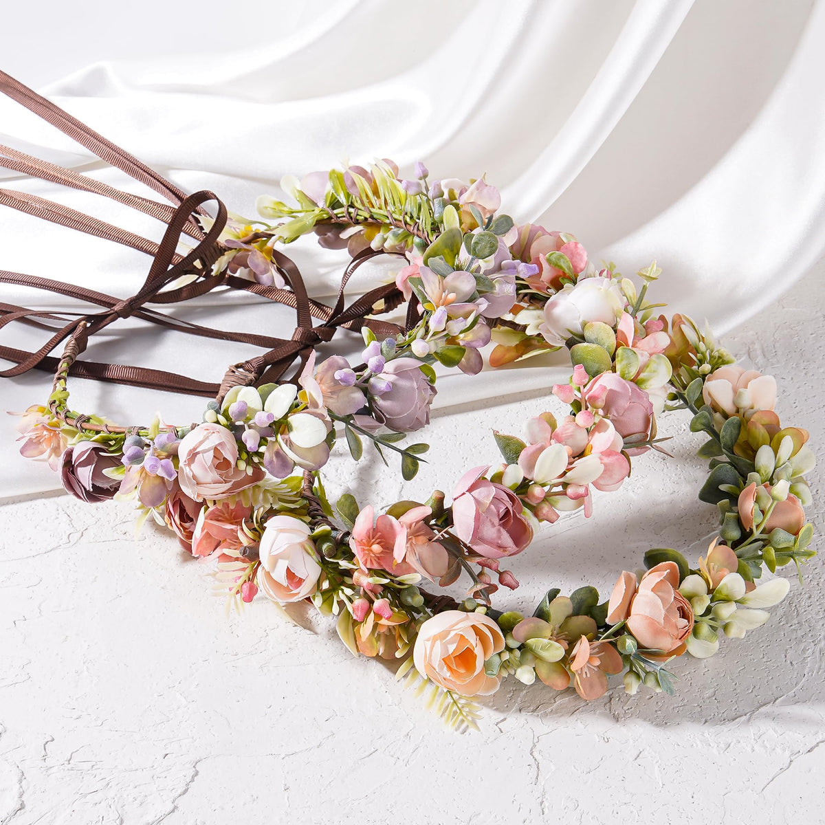 KorViSHOW rose-and-leaf crown, perfect prop for weddings or birthdays.