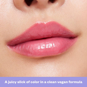 Non-sticky finish of Kosas Wet Lip Oil Gloss on lips