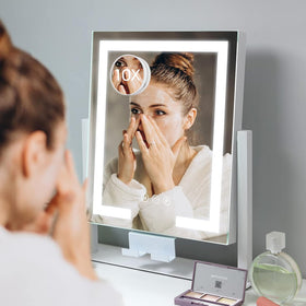 Kottova vanity mirror with lights showing adjustable color settings for precise makeup.