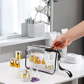 KOUWICH cream jar 0.7oz keeps moisturizers secure in compact luggage.