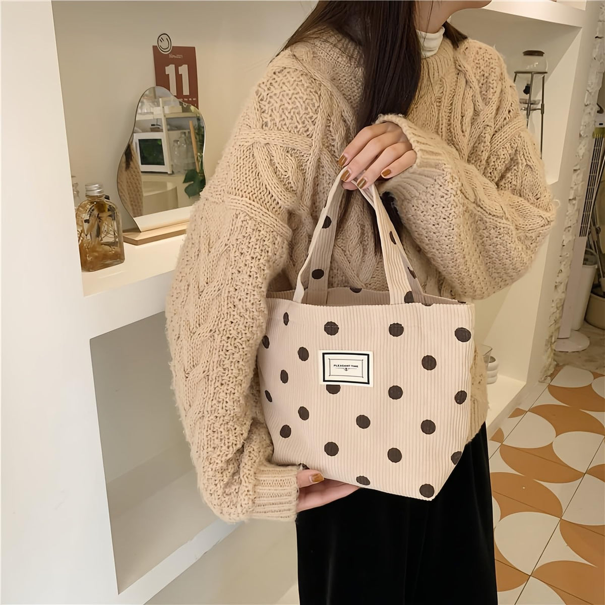 Kovewon two-pack floral tote set for versatile everyday use