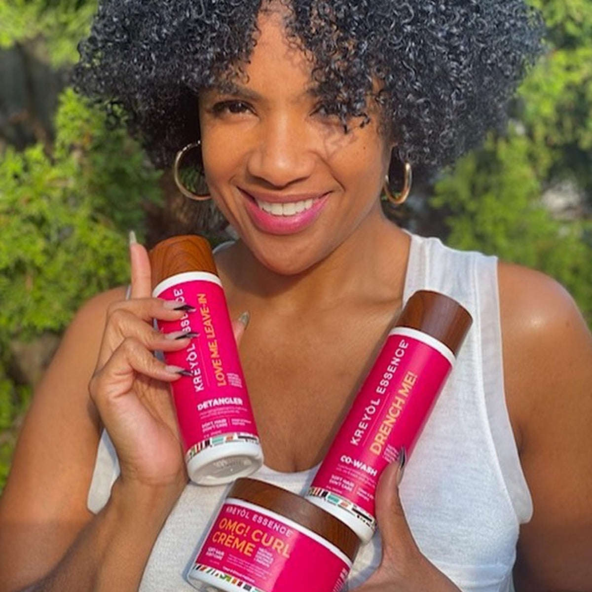 Texture of Moringa Styling OMG Curl Creme on wet hair for wet-to-dry styling
