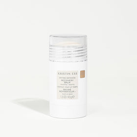 Coconut and castor oil blend provides hydration with Kristin Ess.