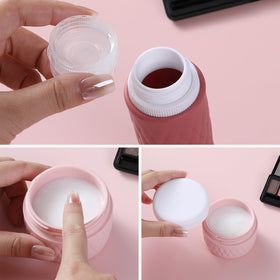 Kuangre silicone cream jars close-up highlighting durable containers