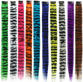 Kudois stripe printed wig is lightweight and quick to clip in