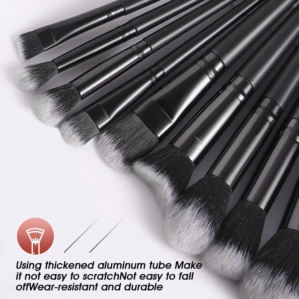KUORYZAL foundation brush with dense bristles for smooth, even coverage.