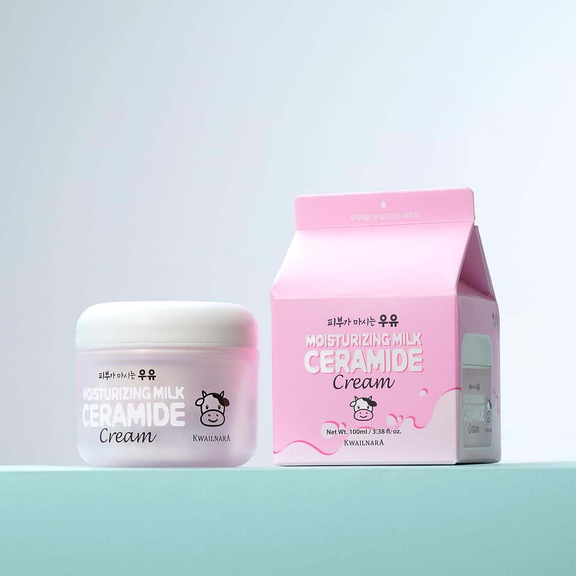 Kwailnara Ceramide Milk light texture demonstrating fast absorption.