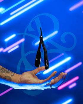 L3 Milly Razor Holder features a durable stainless steel body for lasting use