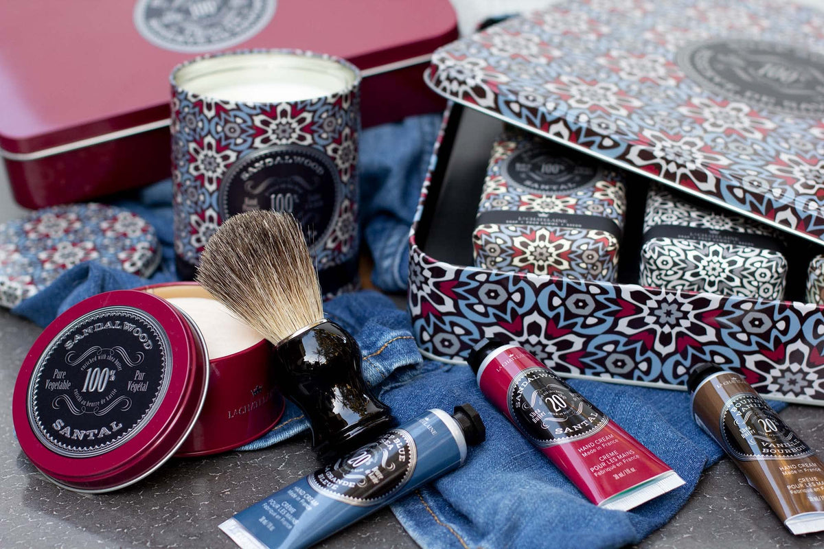 La Chatelaine argan oil enriched cream supports soft, smooth hands.