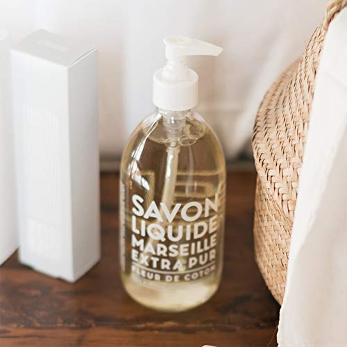 La Compagnie de Provence Cotton Flower fragrance evokes fresh linens and florals.
