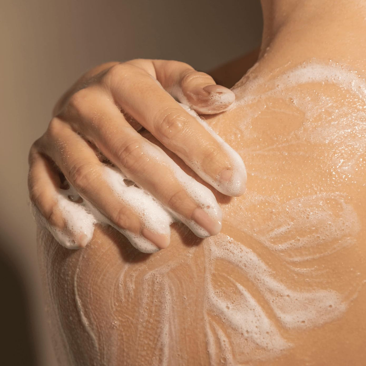Gentle formula is free from parabens and sulfates.