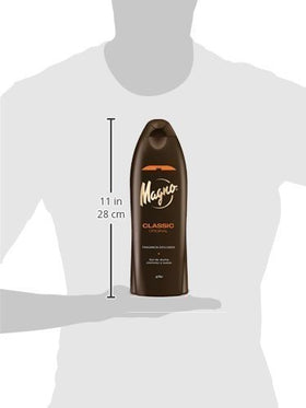 La Toja Magno bottle side view highlights creamy, nourishing black gel texture.