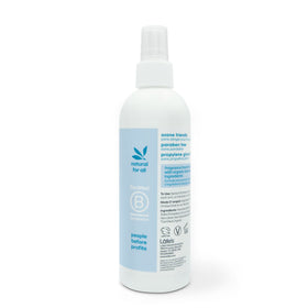 Lafe's aloe vera infusion note hints at soothing skin-friendly formula