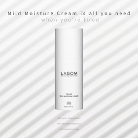 LAGOM Cellus hand-application shows easy, quick moisture for daily use.