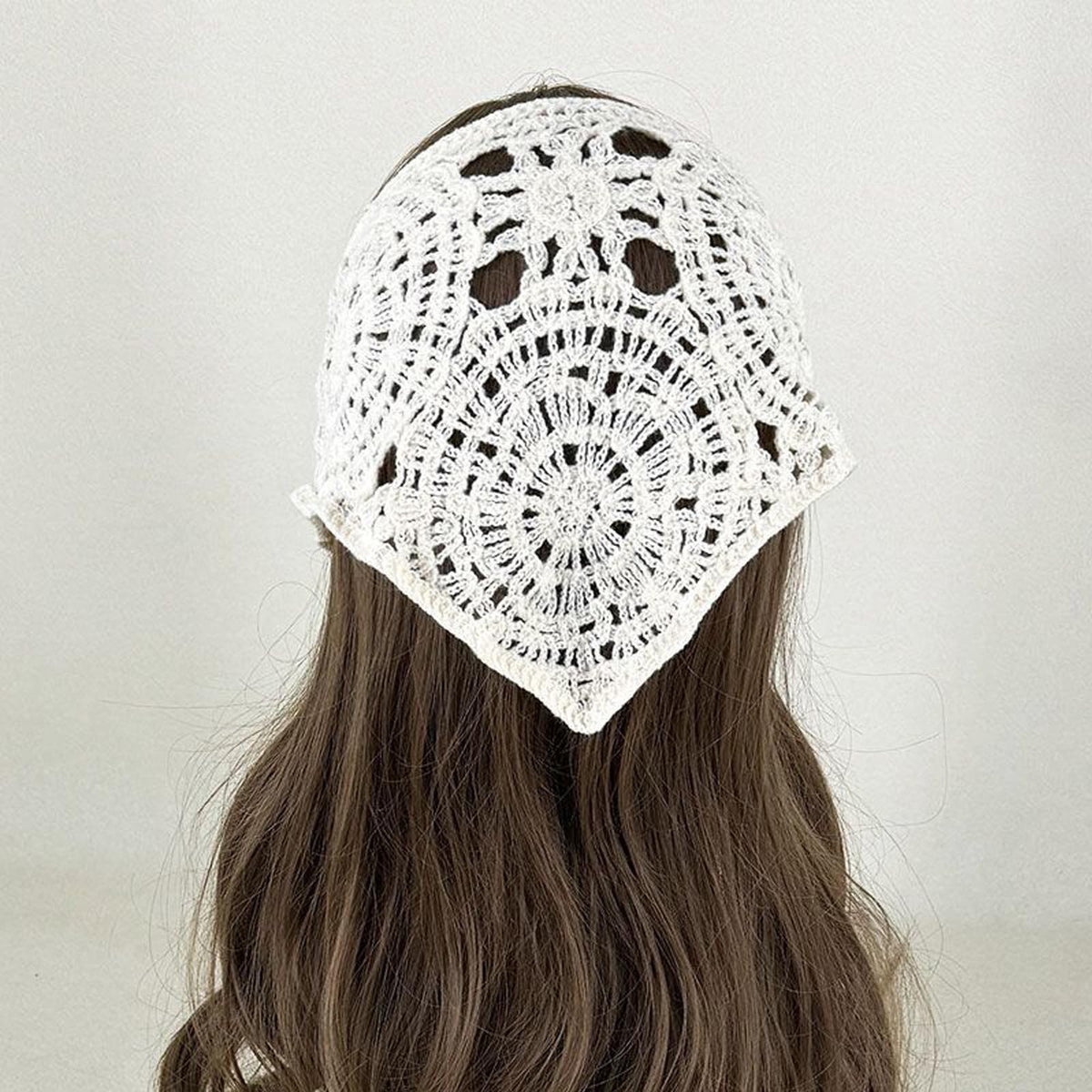 LAIFOOSHEN six-piece set makes a thoughtful gift for style lovers