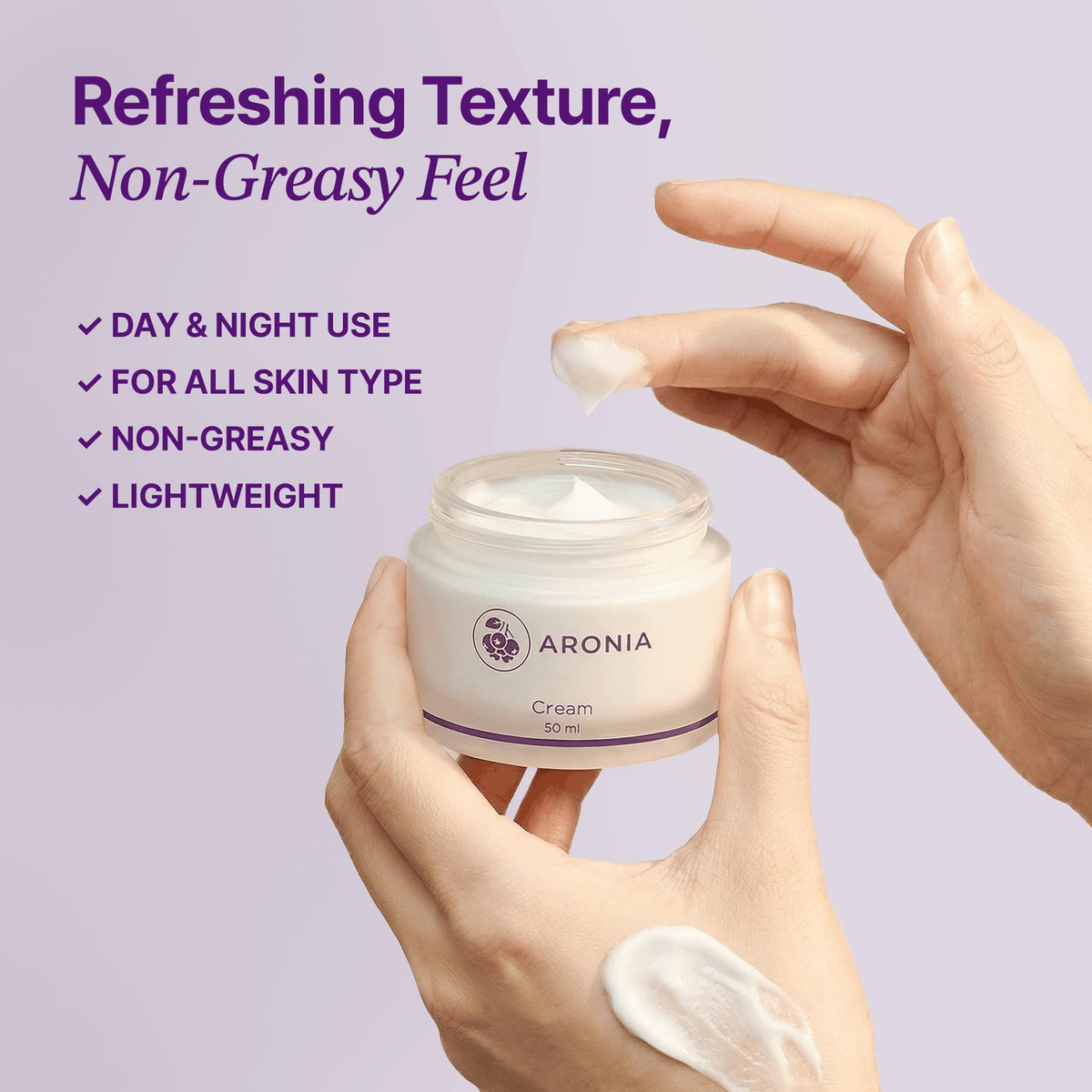 LAMUAMOR cream texture close-up showing lightweight hydration for sensitive skin.