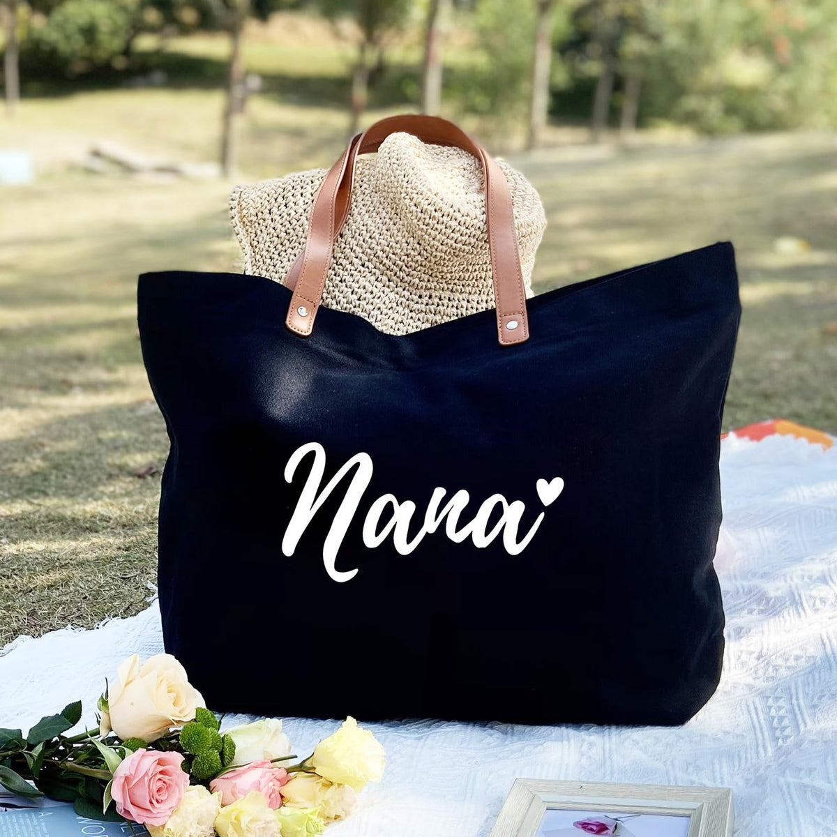 Lamyba Nana tote bag black over-shoulder carry for everyday use