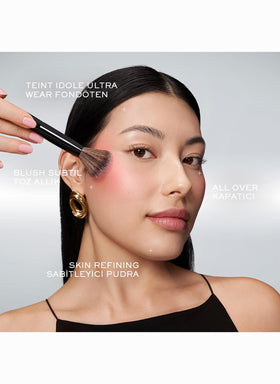 Lancôme Blush Subtil swatch on skin delivering natural flush