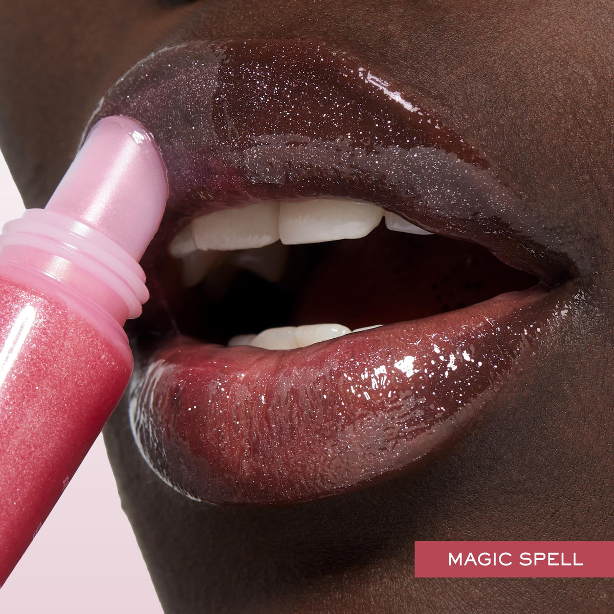 Lancôme Juicy Tubes compact tube design for easy on-the-go touch-ups.