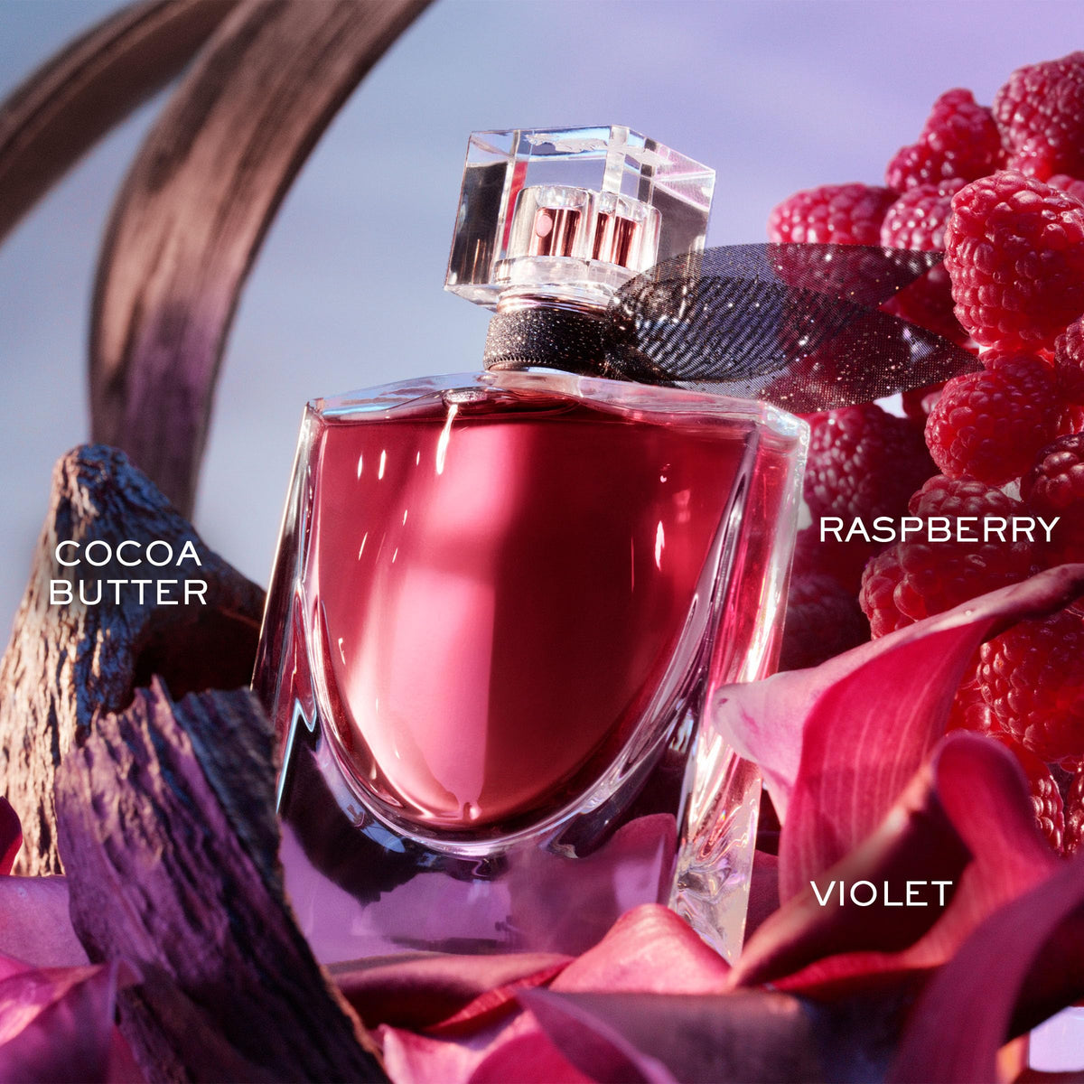 Lancôme La Vie Est Belle Elixir opens with raspberry note for a sparkling start.