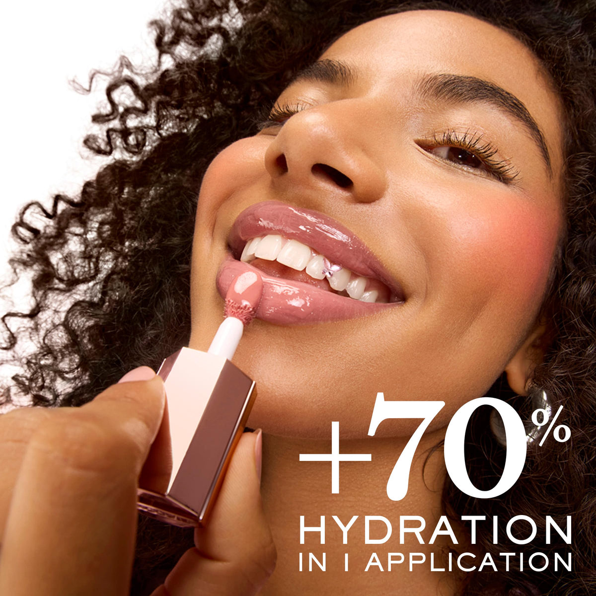 Lancôme Lip Idôle JuicyTreat with squalane delivers lasting hydration.