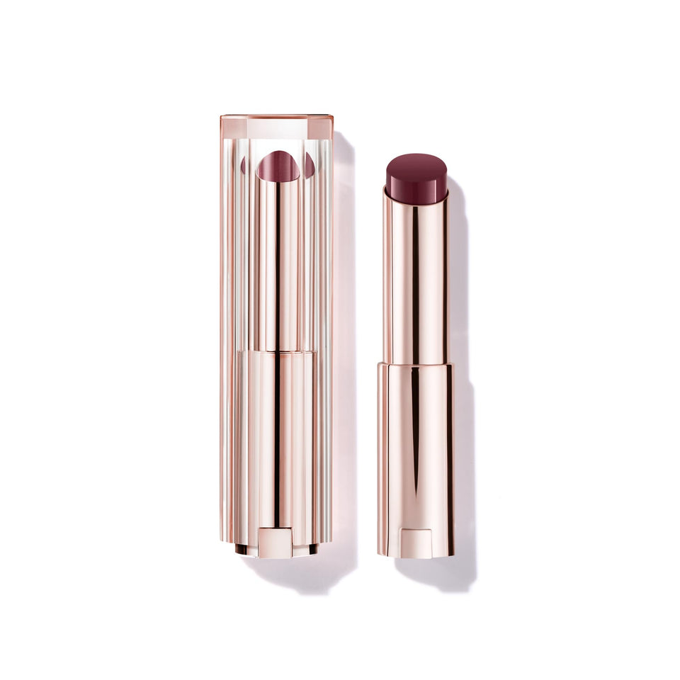 Lancôme Lip Idôle Butterglow balm close-up showing instant shine on lips.